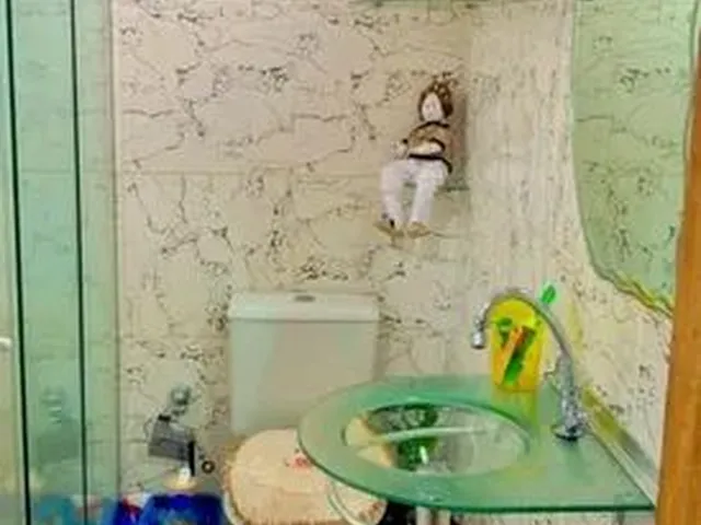 Imagem 4: Casa de Esquina com 3/4 e Piscina