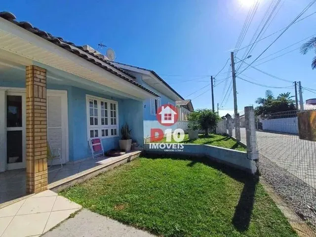 Imagem: Casa com 4 Dormitórios À Venda, 120 M²