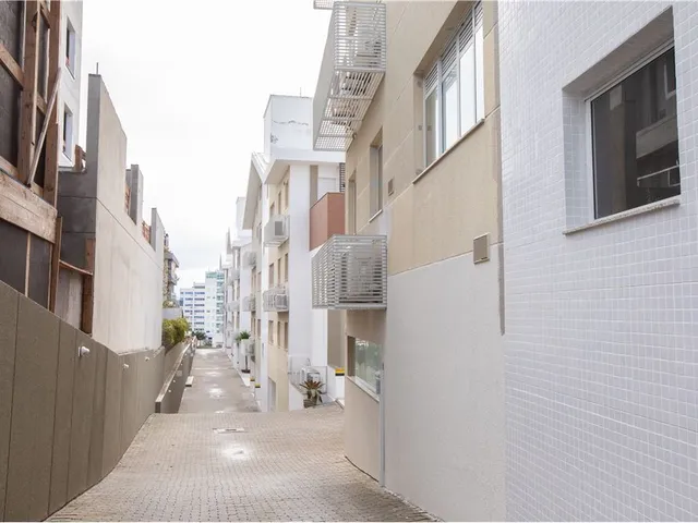 Imagem 3: Comprar Apartamento no Bairro Coqueiros em Florianópolis Sc