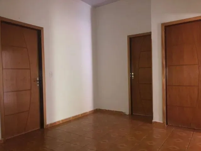 Imagem 5: Casa Grande com Piscina