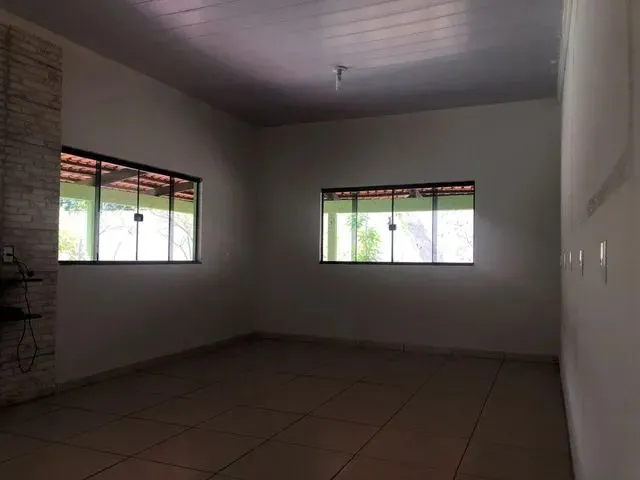 Imagem 9: Casa Grande com Piscina