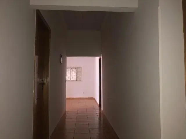 Imagem 8: Casa Grande com Piscina