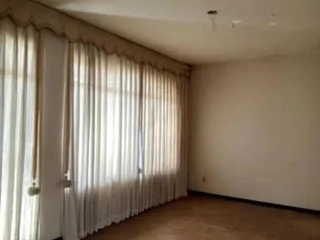 Imagem: Casa À Venda, 6 Quartos, 2 Suítes, 2 Vagas