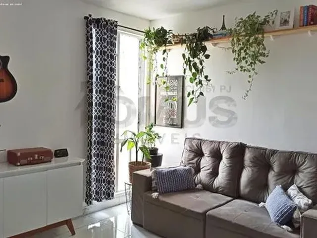 Imagem 2: Oportunidade! Apt À Venda no Recanto Verde com 2/4 em Ótima Região da Farolândia
