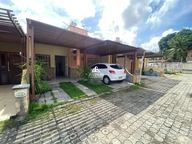 Imagem: Casa Plana em Condominio, 4 Quartos