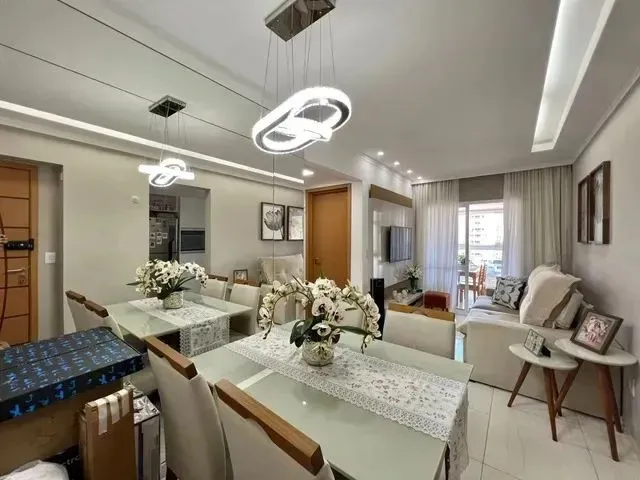 Imagem: O apartamento possui 2 Dormitórios, 2 Banheiros, 1 Vaga na