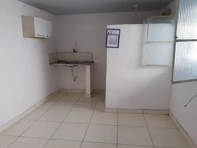 Imagem 2: Alugo Kitnet Toda no Piso