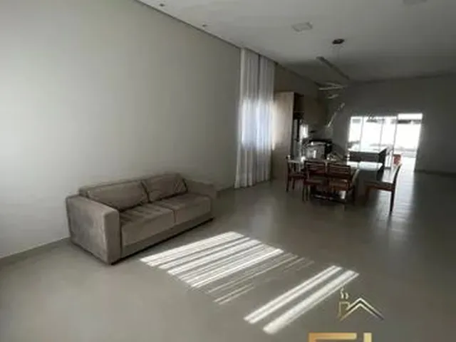 Imagem: Casa de Condomínio Padrão, Nova, para