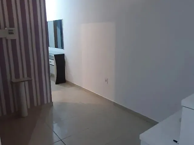 Imagem 5: Casa Ampla Germinada com Sala Comercial