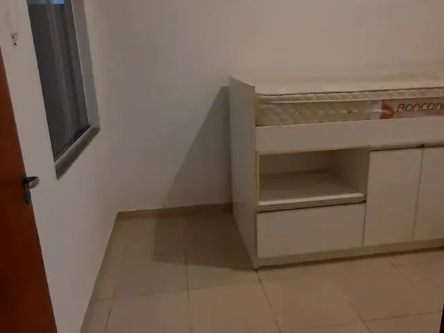 Imagem 12: Casa Ampla Germinada com Sala Comercial