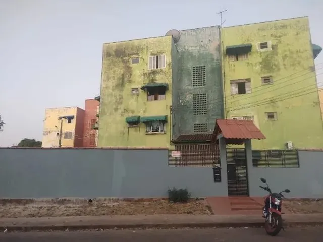 Imagem: O apartamento possui 3 Dormitórios, 1 Banheiro, 1 Vaga na