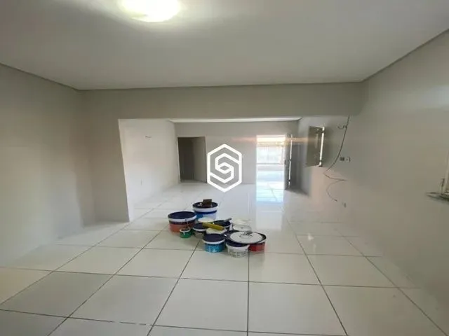 Imagem: 3104) Casa Residencial no Dirceu II