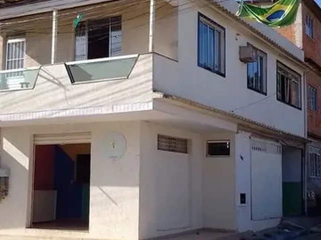 Imagem: Alugo Casa com Ponto Comercial em Marataizes