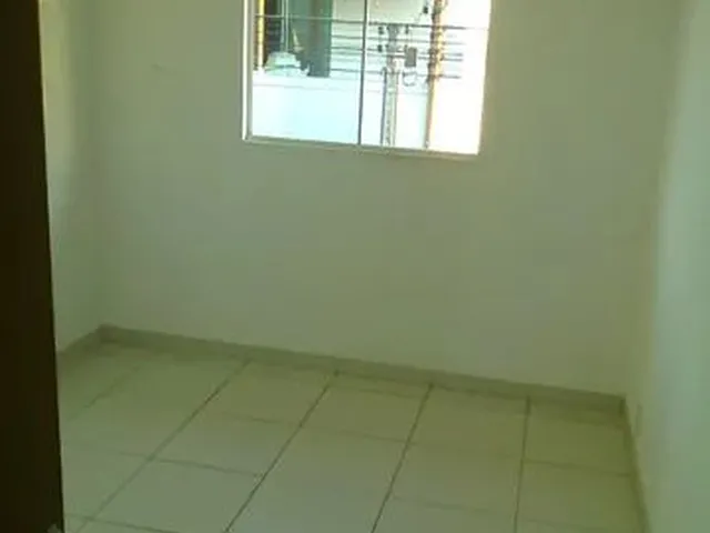 Imagem 2: Alugo Apartamento Tipo Kitinet de Um e Dois Quartos