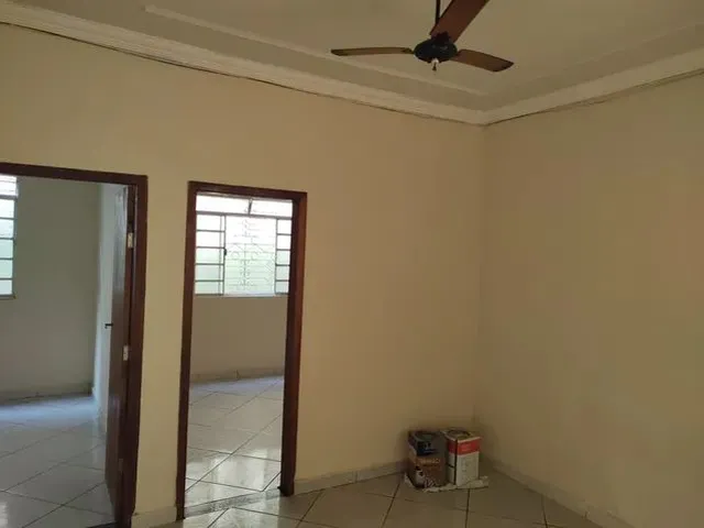 Imagem 8: Casa de Fundos 3Qtos Itapoã