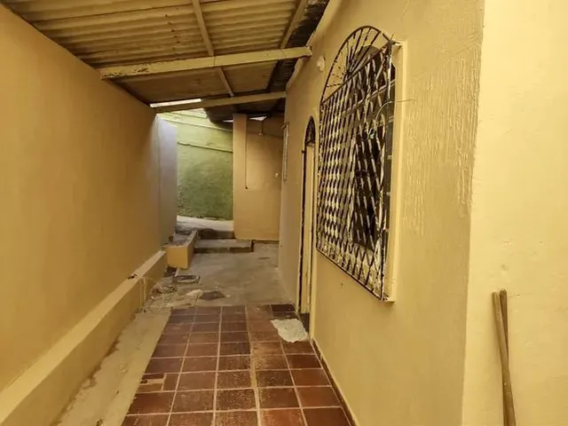 Imagem 10: Casa de Fundos 3Qtos Itapoã