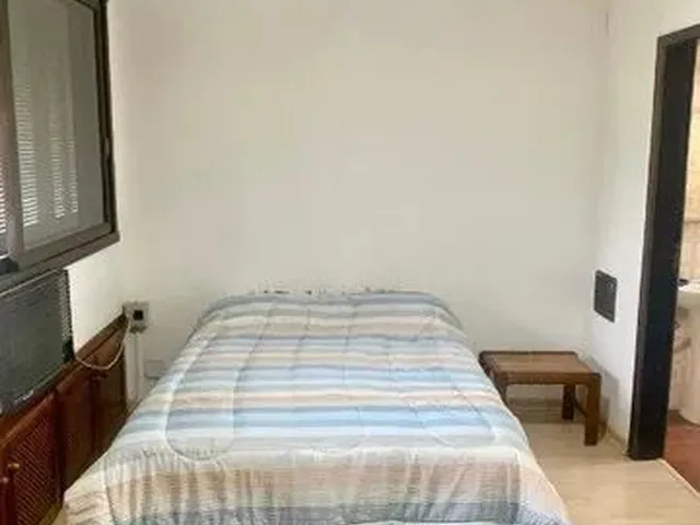 Imagem 2: Porto Alegre - Casa Padrão - Vila Nova