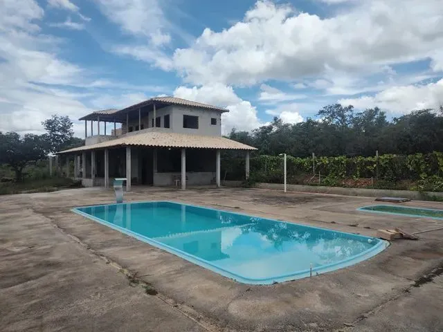 Imagem: Sítio com Casa e Piscina 20.000 M² Oportunidade