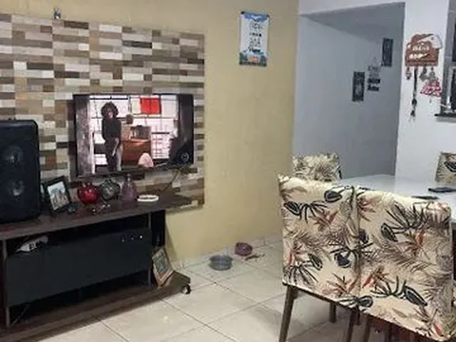 Imagem: Casa com 3Q À Venda, 292 M² por R$ 422.000