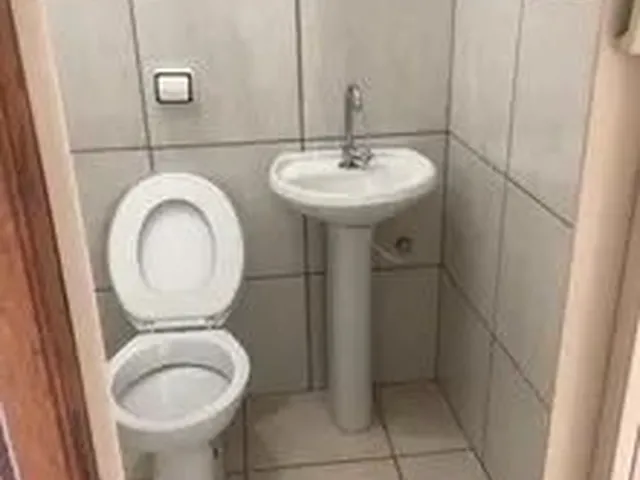 Imagem 4: Alugo Kit Net R$600,00 Somente para Mulheres Próxima Ao Shopping Norte Sul