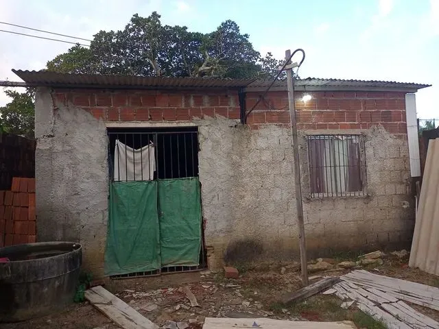 Imagem 1: Vende-Se Casa Casa com 2 dormitórios