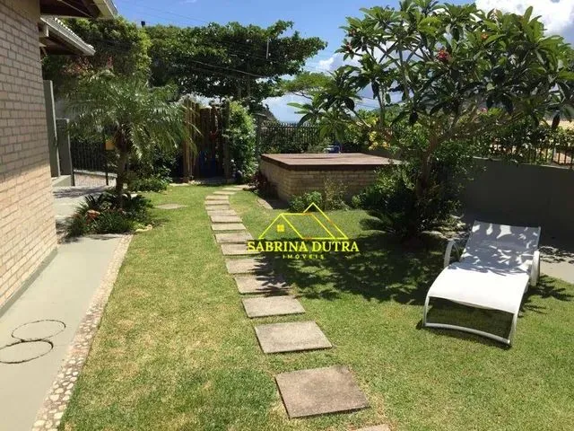 Imagem 10: Casa com 5 Dormitórios À Venda, 326 M² por R$ 1.850.000,00 - Ingleses