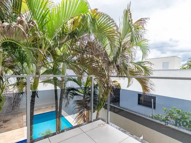 Imagem 9: Sobrado à Venda, com 3 Quarto(s) sendo 2 suítes, no Bairro Santa Rosa, próximo ao