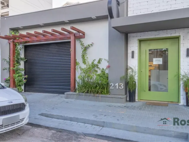 Imagem: Casa Residencial e Comercial À Venda no