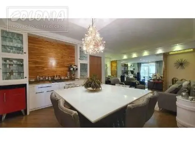 Imagem: O apartamento possui 3 Dormitórios, 3 Suítes, 5