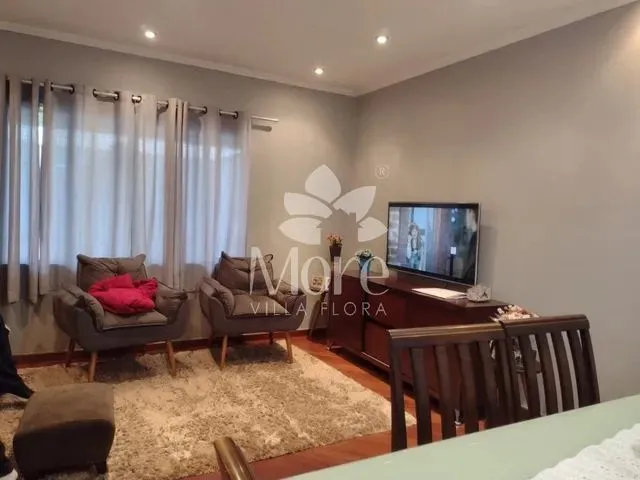 Imagem: Venda de Casa, 2 Quartos, Cozinha Planejada
