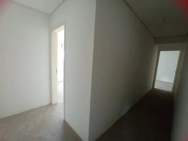 Imagem: O apartamento possui 3 Dormitórios, 3 Suítes, 5