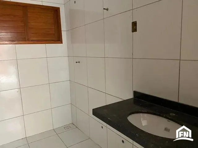 Imagem 3: Casa com 2 Quartos À Venda, 70M² - Liberdade