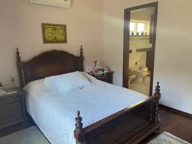 Imagem 8: Casa para Venda - 524M², 3 Dormitórios, Sendo 1 Suites, 5 Vagas - Chácara das Pedras