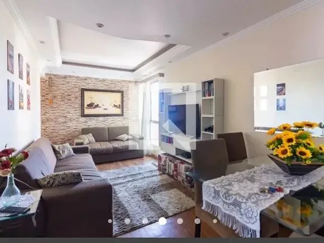 Imagem: O apartamento possui 3 Dormitórios, 1 Banheiro, 1 Vaga na