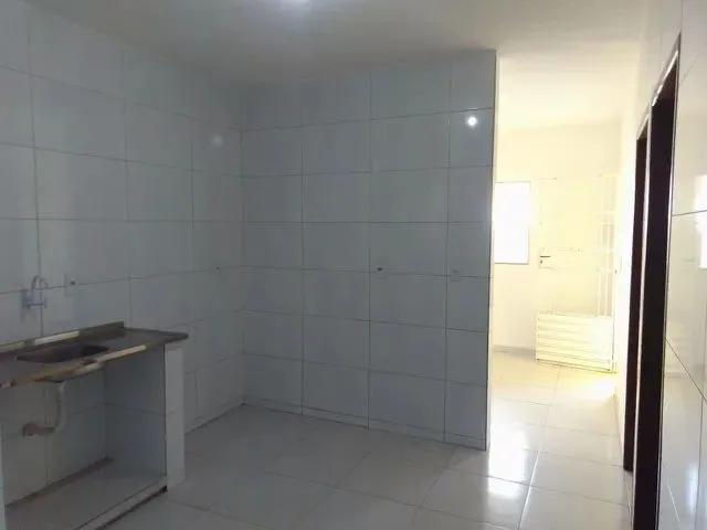 Imagem 5: 650,00 Casa com 2 dormitórios