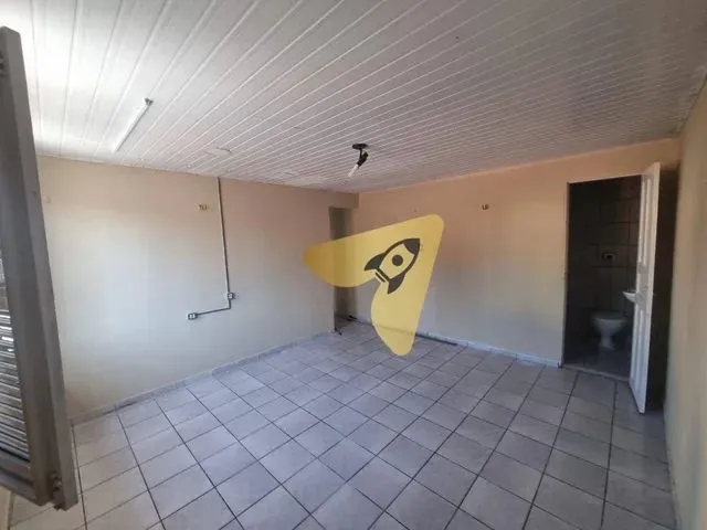 Imagem 7: Casa com 3 Dormitórios para Alugar por R$ 1.300,00/Mês - Cidade 2000 - Fortaleza/Ce