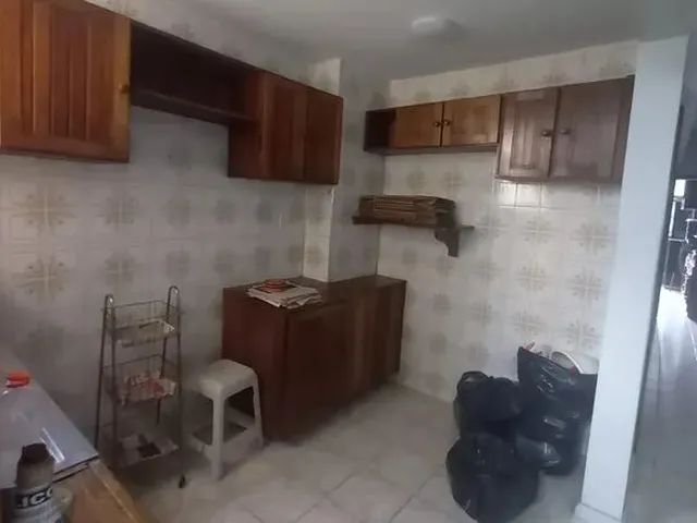 Imagem: Alugo Apto com 3 Quartos, Armários, Split