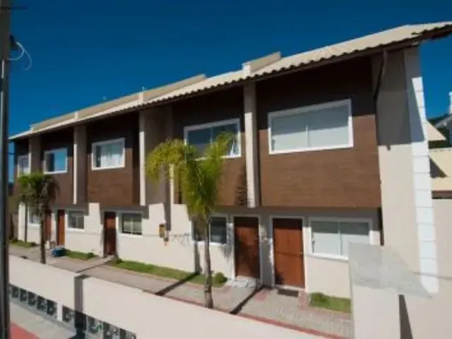 Imagem: Novidade Aluguel Anual Casa Triplex Mobiliada