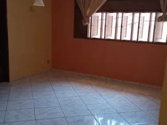 Imagem 9: Casa para Aluguel Possui 450 Metros Quadrados com 4 Quartos em Capim Macio - Natal - Rn