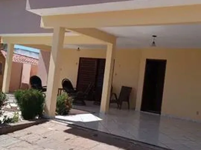 Imagem 10: Casa para Aluguel Possui 450 Metros Quadrados com 4 Quartos em Capim Macio - Natal - Rn
