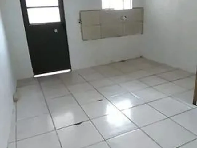 Imagem: Peca Semi Mobiliada com Banheiro - santa