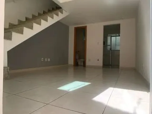 Imagem: Imperdível - Casa Locação - Próx. Av