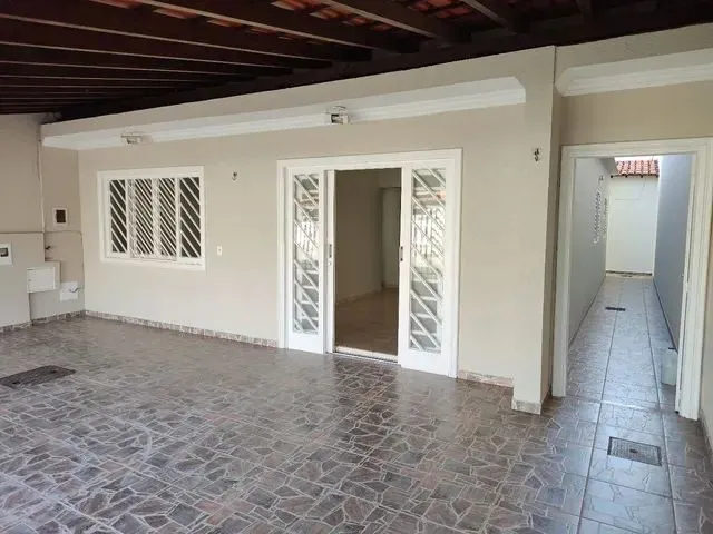 Imagem: Alugo Casa no Guará II Qe 17 3 Qts R$ 3.000,00
