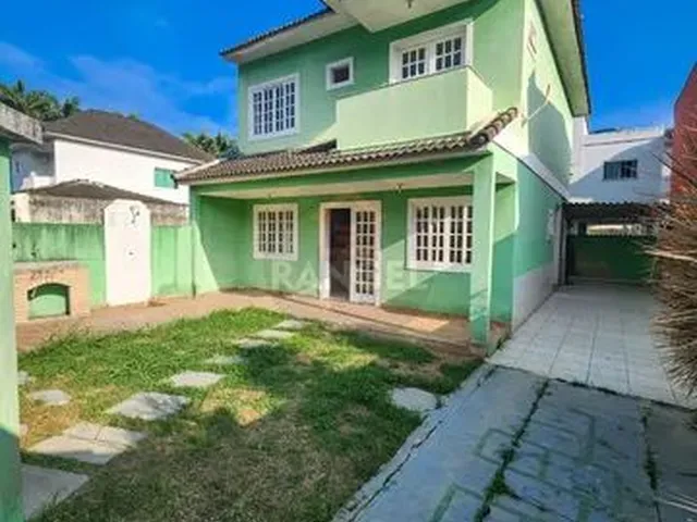 Imagem: Excelente Casa Dentro de Condomínio Fechado