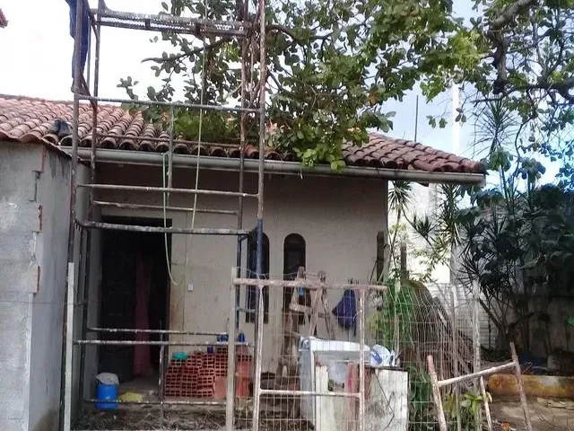 Imagem 3: Alugo Casa Térrea 2Q Sendo 1 Suíte, Varanda e Área de Serviços, Estacionamento