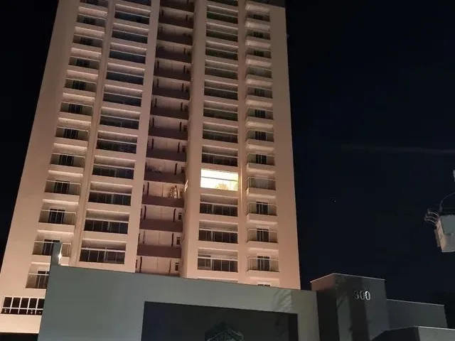 Imagem: O apartamento possui 3 Dormitórios, 3 Suítes, 4