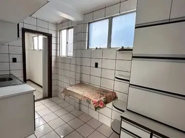 Imagem 2: Apartamento Apartamento com 3 dormitórios