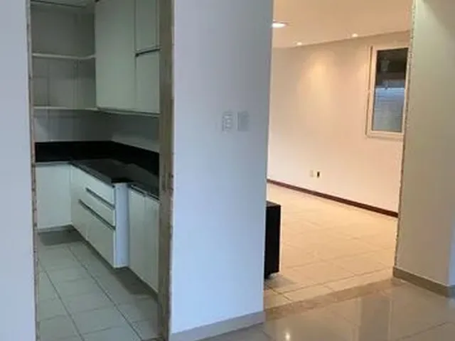 Imagem 2: Casa Ampla Completamente Reformada para Locação 4/4 Sendo (03 Suítes) Espaço Gourmet
