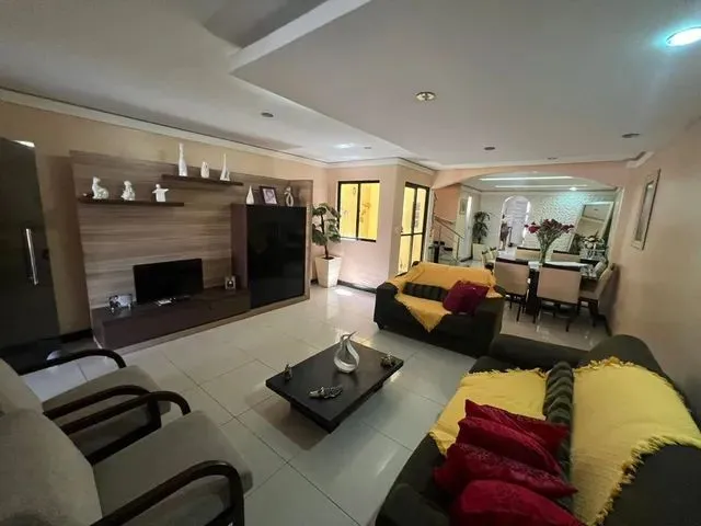 Imagem: Alugo Linda Casa Comercial Ou Residencial