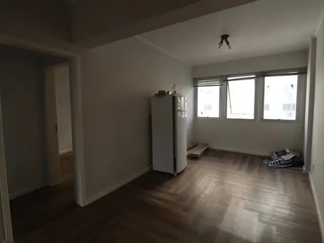 Imagem 13: Apartamento para Venda com 62 Metros Quadrados com 2 Quartos em Centro - Florianópolis